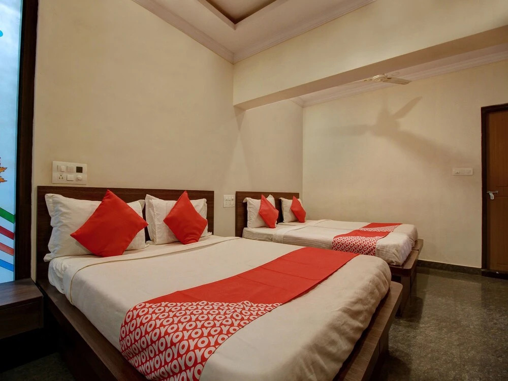 OYO 15955 Rest Inn
