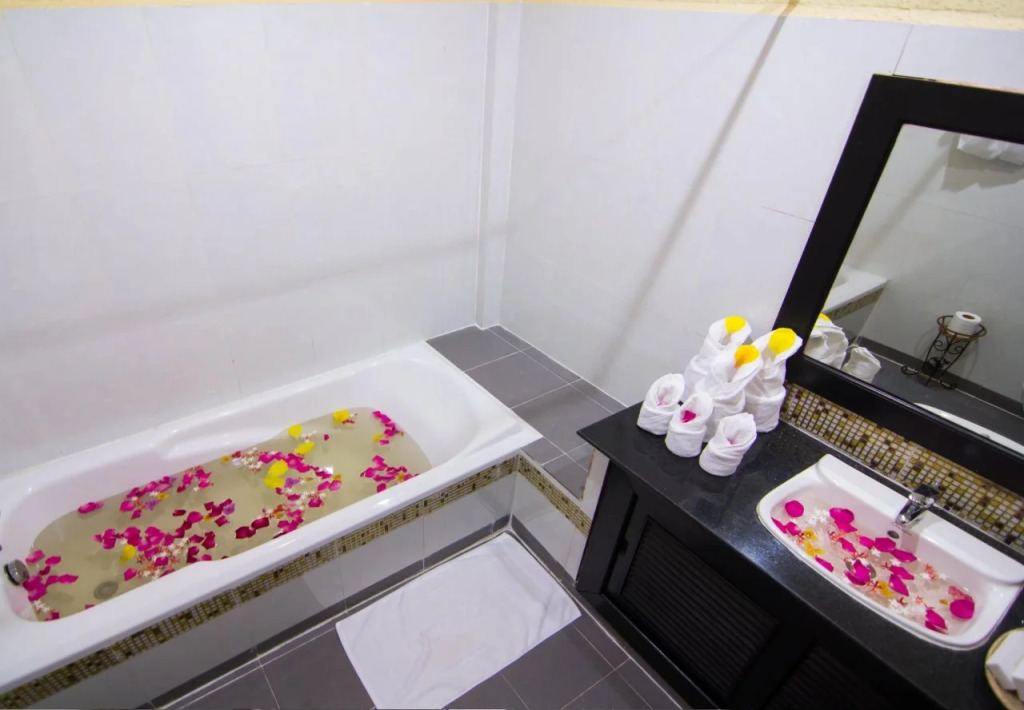 Cambo Friend Home Suite Hotel