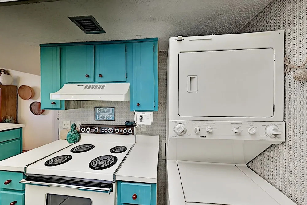 Modernized Oceanfront Beach 2 Bedroom Condo
