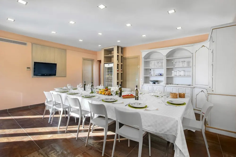 AMORE RENTALS - Villa Elia