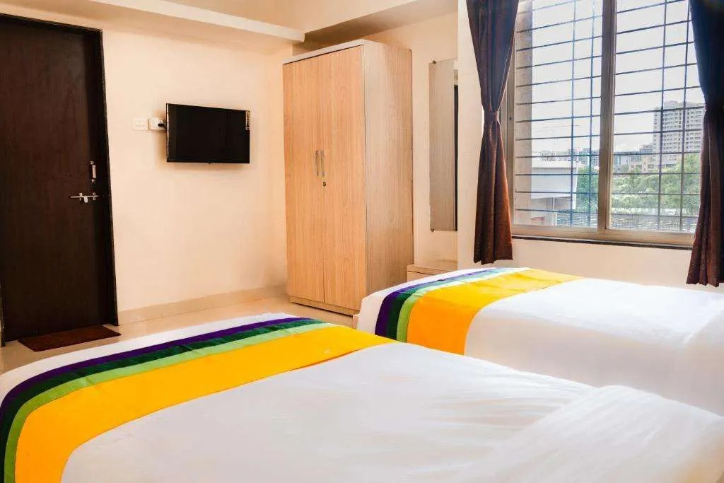 Itsy Hotels Opal Suites, Mundhwa, Near Koregaon Park