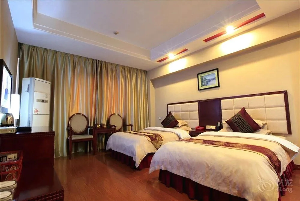 Zhangjiajie Fulante News Business Hotel