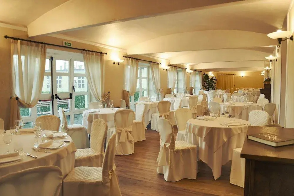 Hotel Villa Conte Riccardi