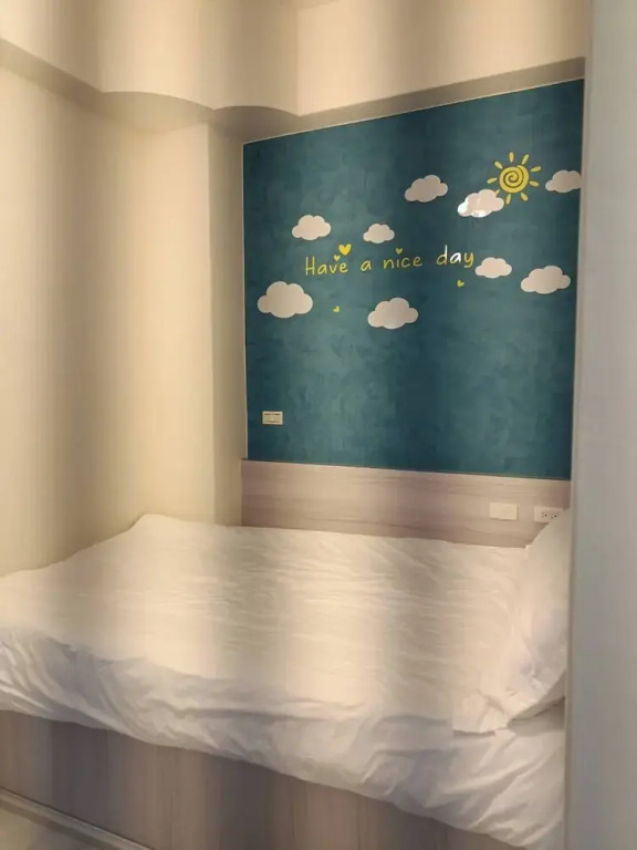 The sun never sets B&B