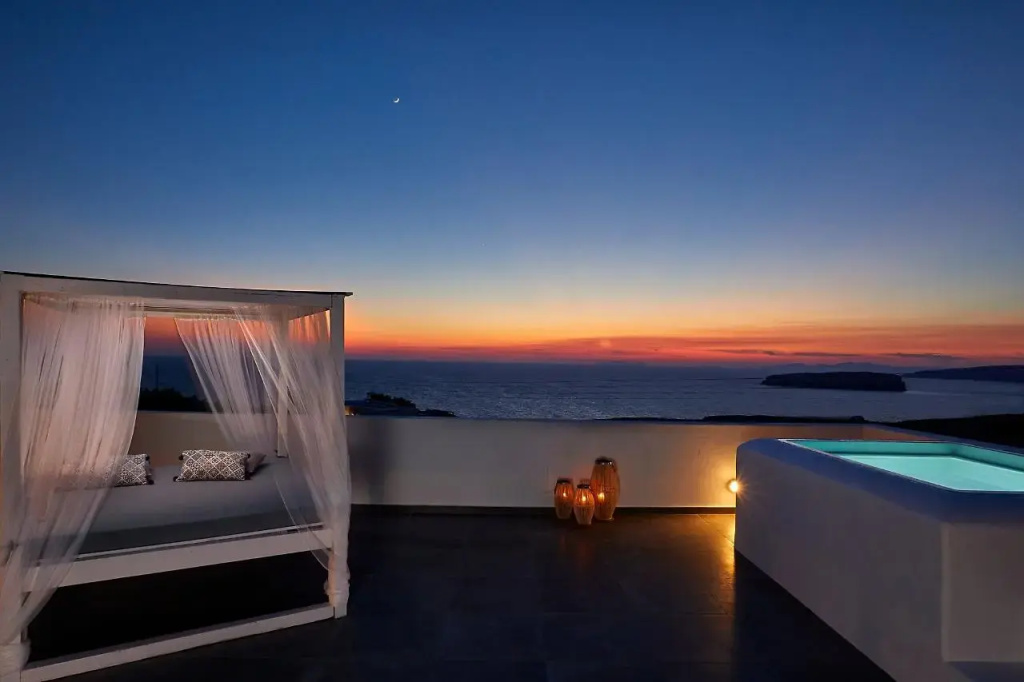 Sunset Faros