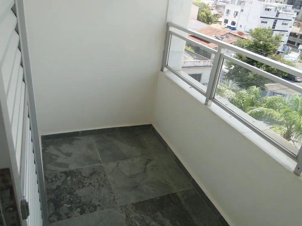 Linda Cobertura Duplex Renovada e Ampla