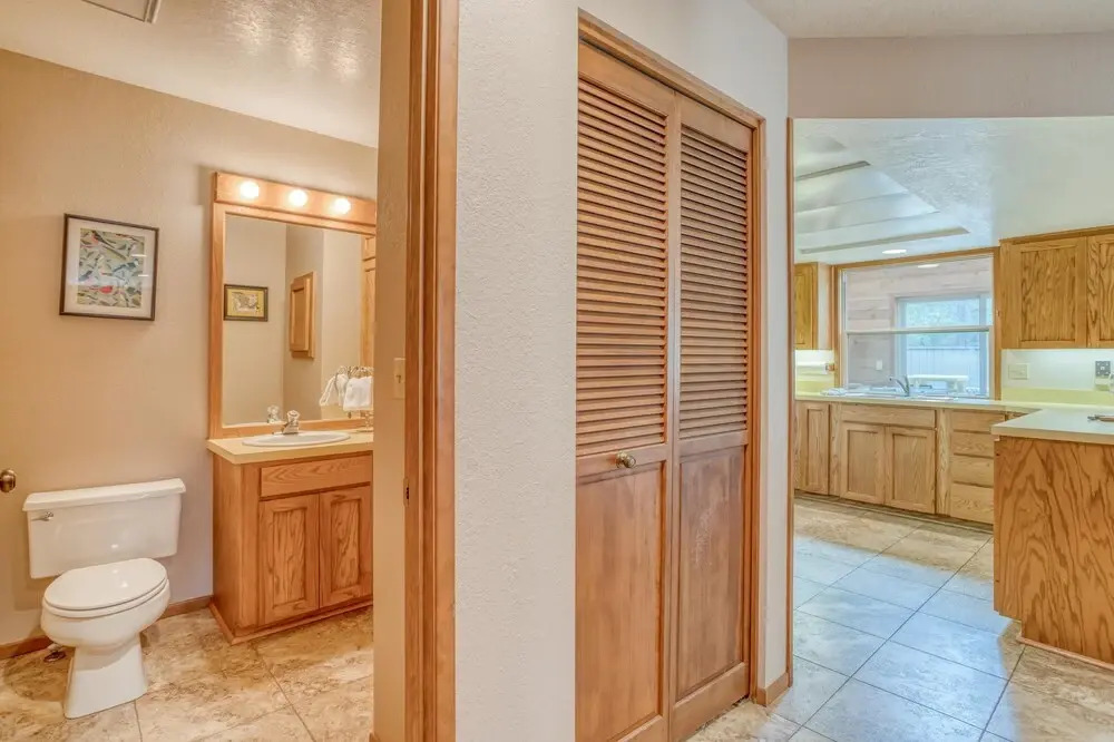 Red Cedar Lane 60