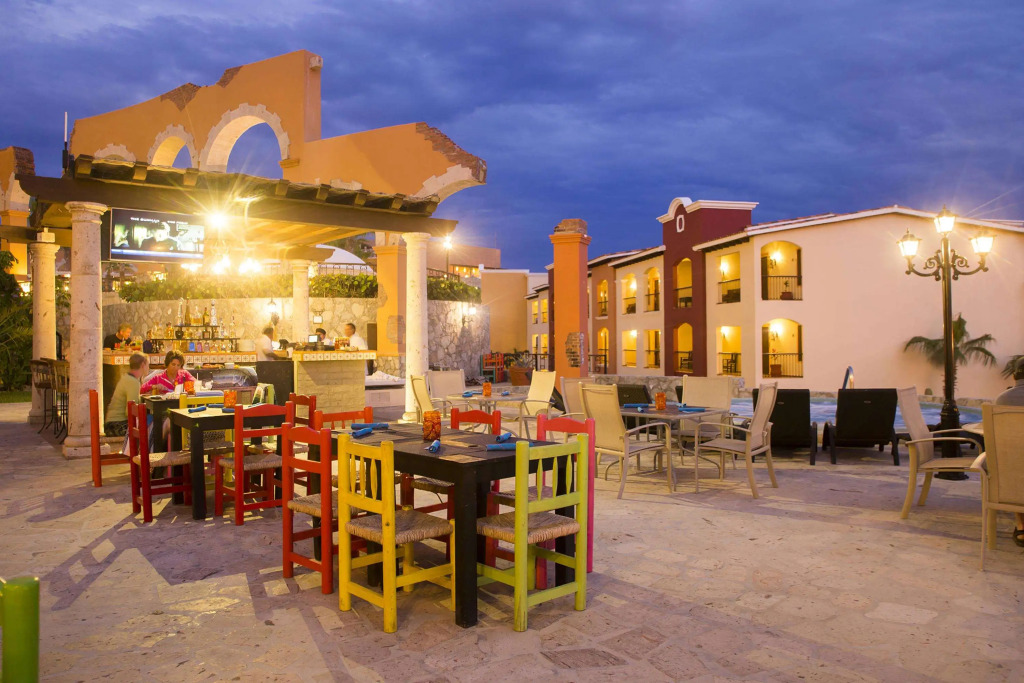 Hacienda Encantada Resort & Residences
