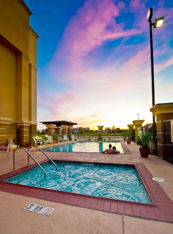 Hampton Inn & Suites Fresno