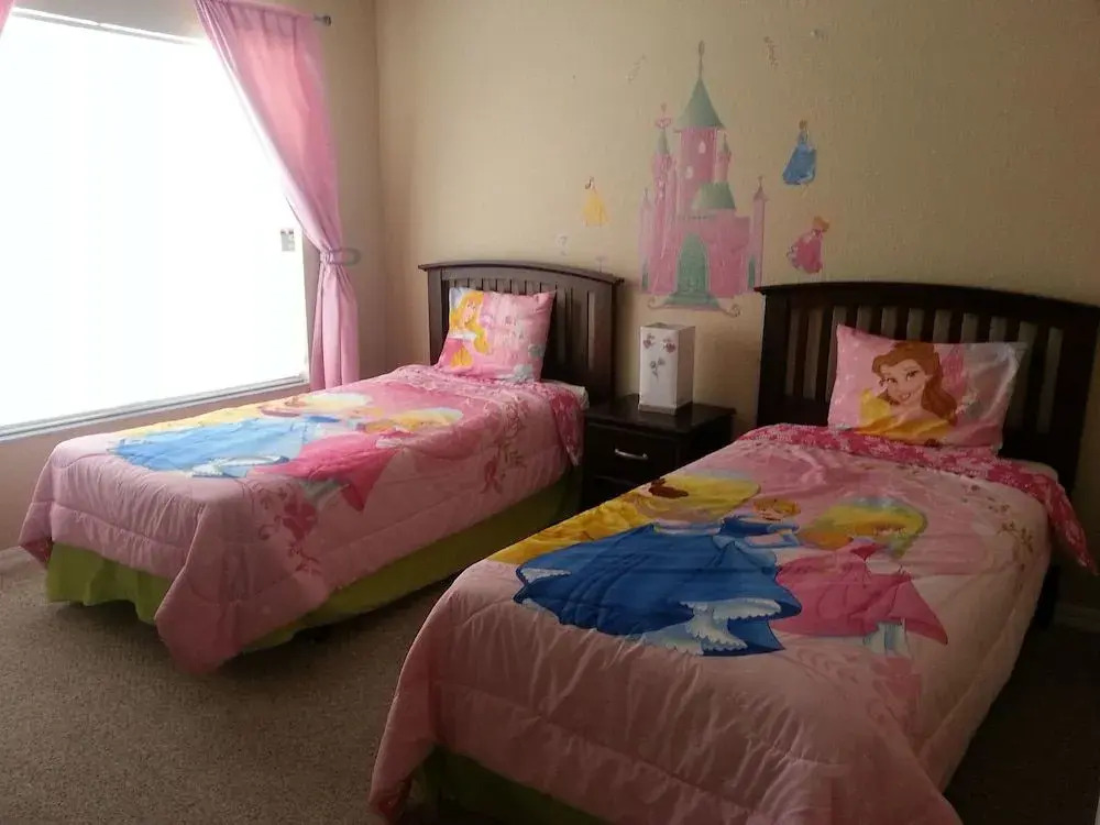 4 Bedrooms Townhome at The Villas at Seven Dwarfs MC by RedAwning