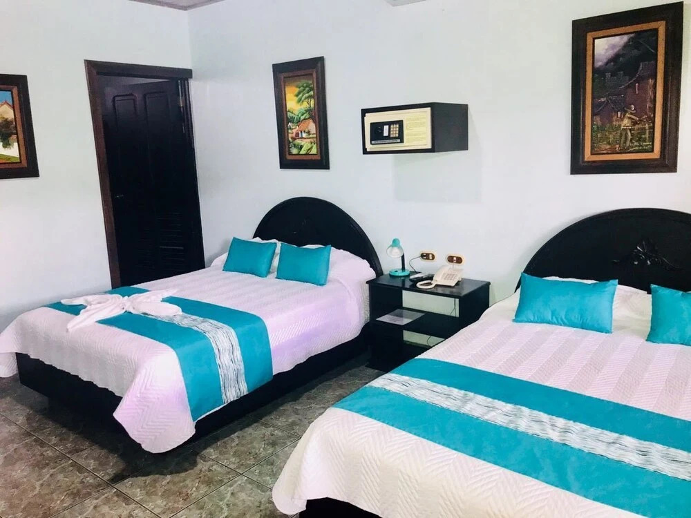 Hotel La Pradera del Arenal
