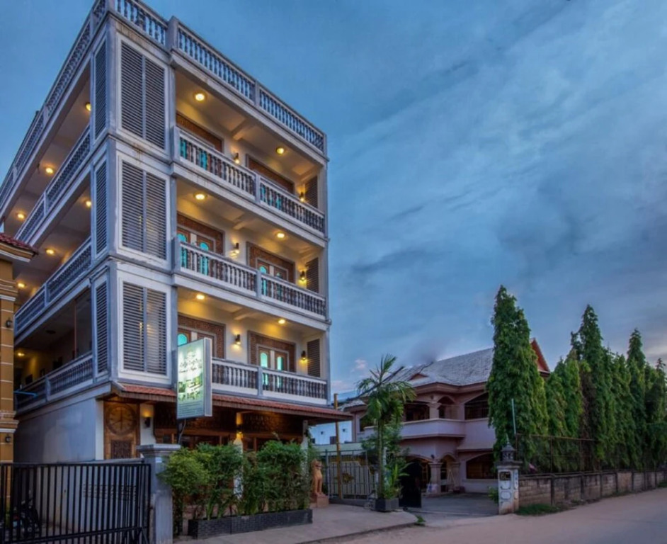 160 Angkor Villa