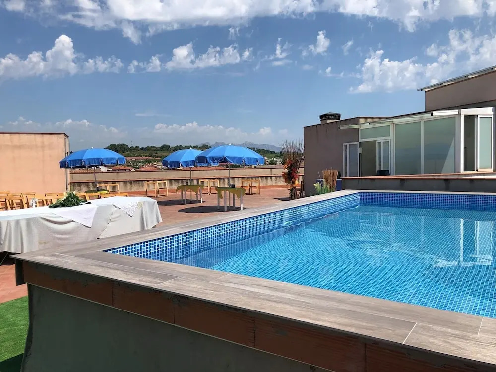 Hotel Fonda Neus