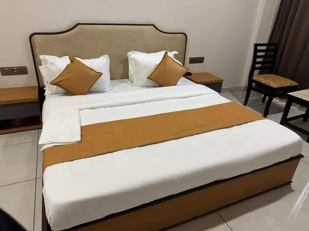TGR Hotel