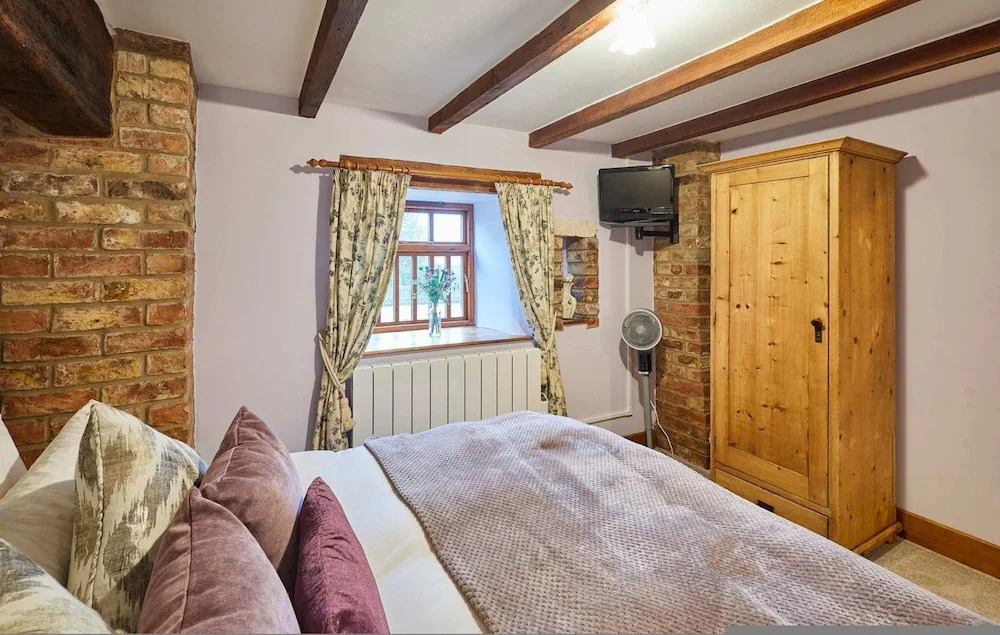 Host Stay Mill House Brid