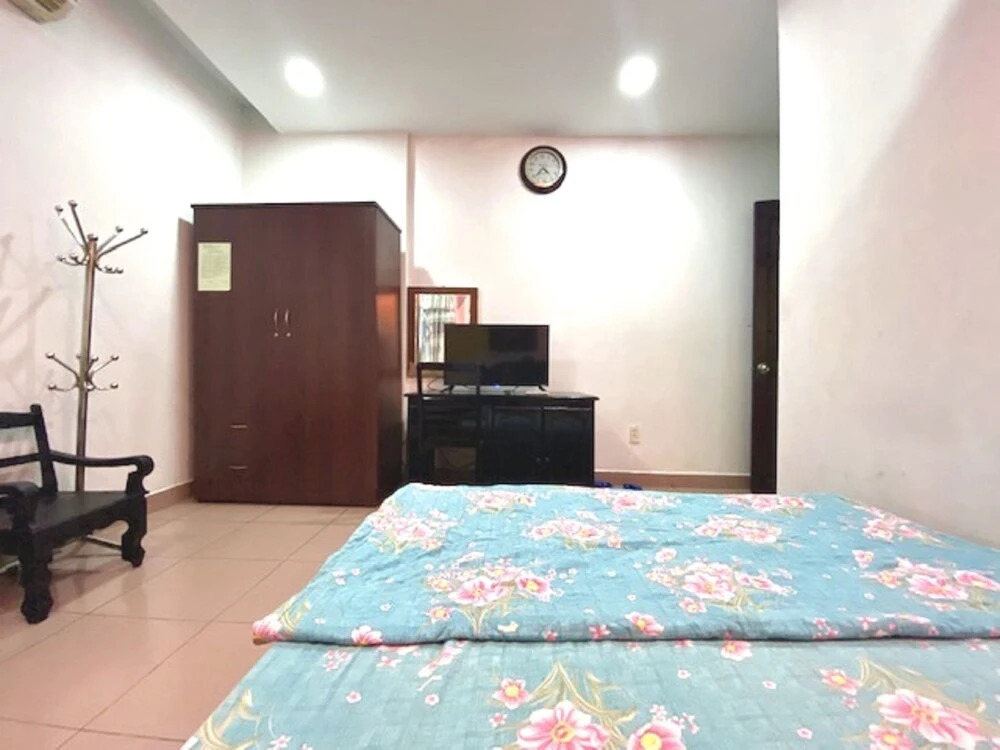 Oyo 992 Song Ba Hotel