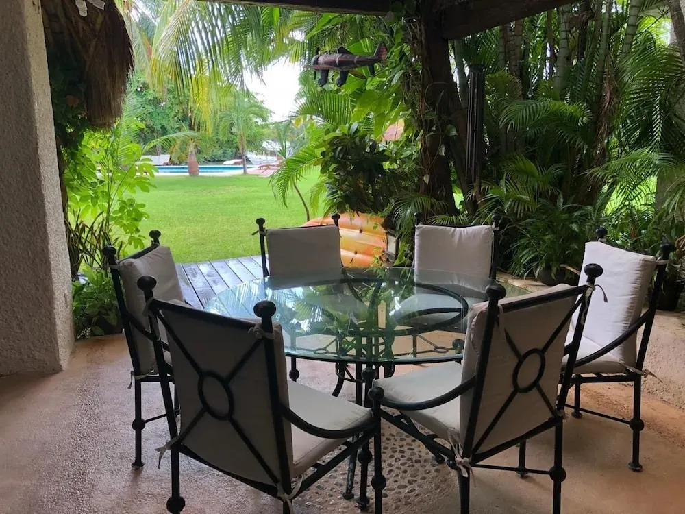 Hotel Boutique Casa Laguna Cancun