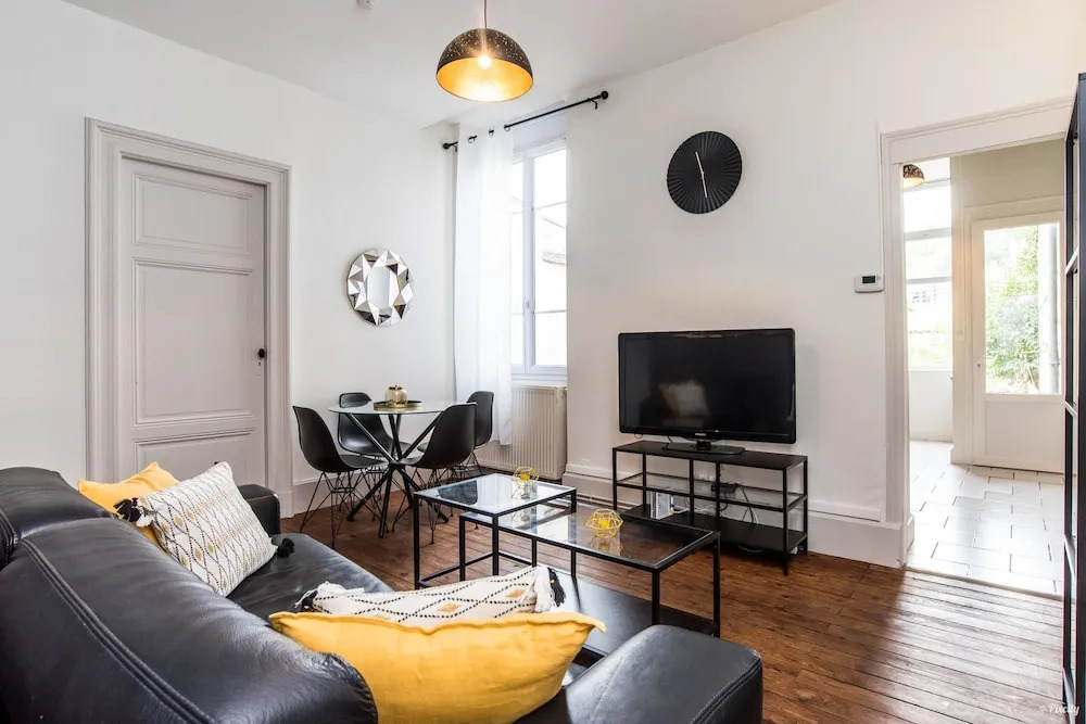 Appartements Scaliger Wifi Proche Gare