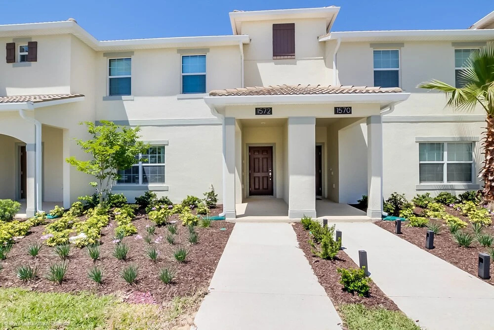 1572 Sandbagger Drive
