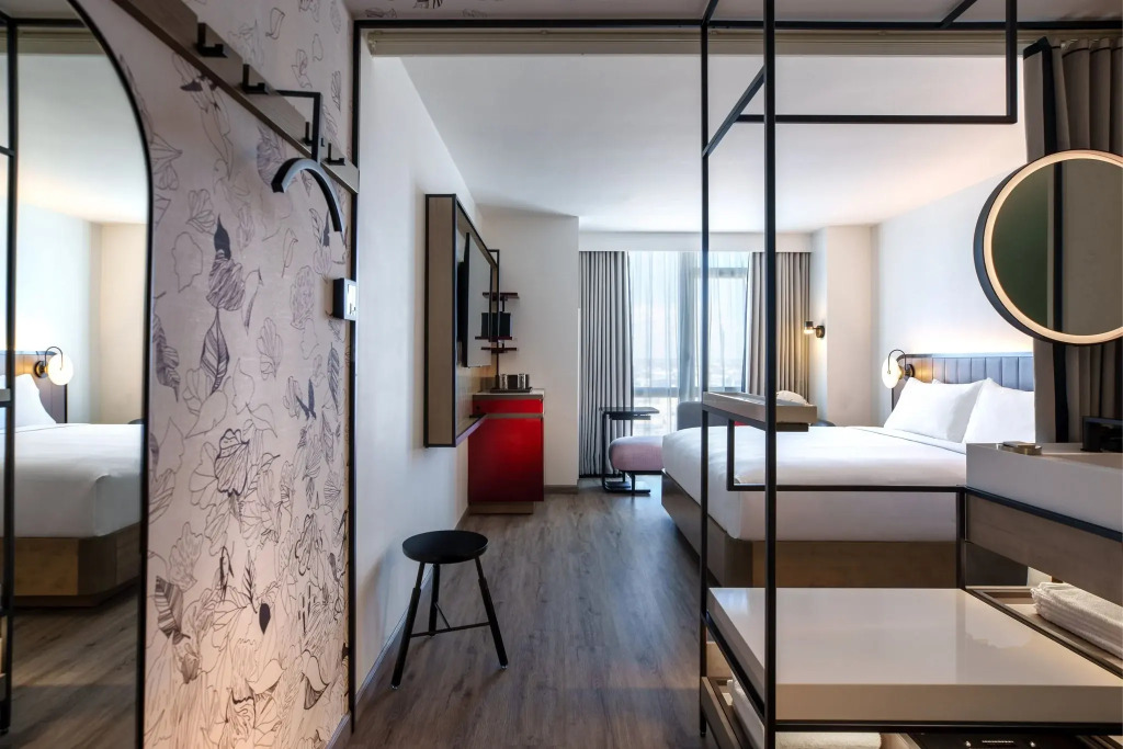 Renaissance New York Flushing Hotel at Tangram