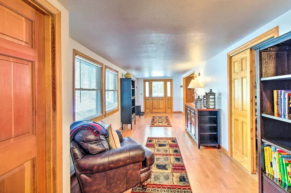 Pet-Friendly Cabin in Pinetop-Lakeside