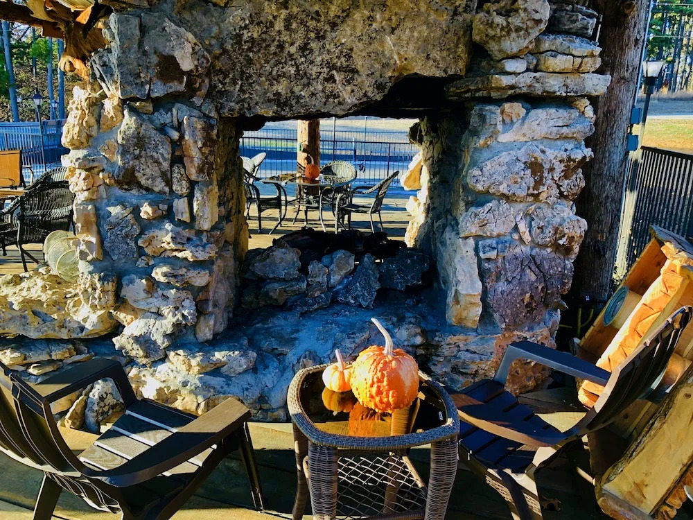 Stonegate Inn