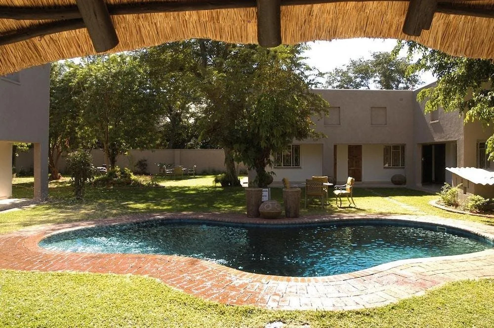 Guest Paradise Lodge