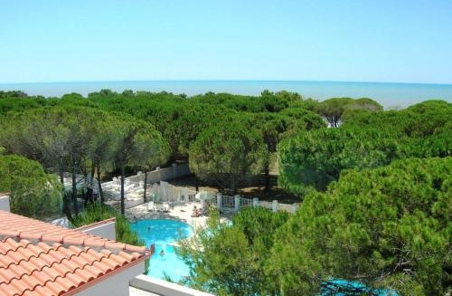 Marea Resort