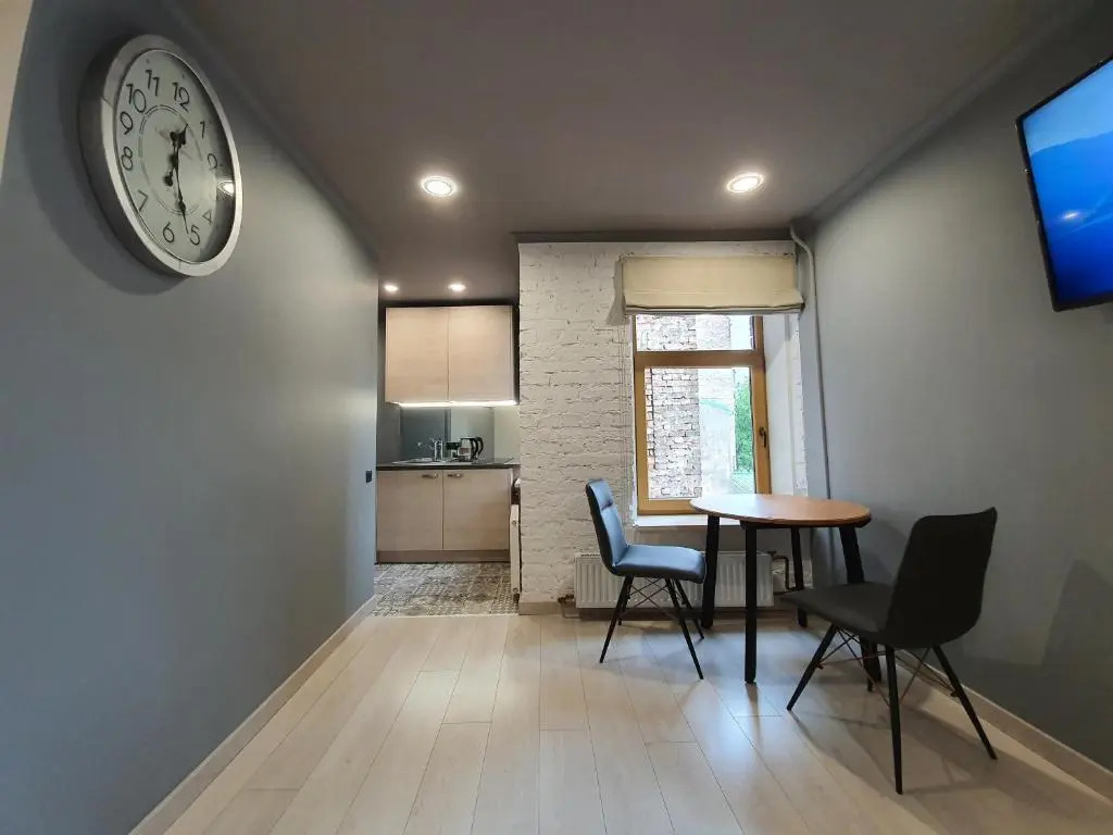 Loft design studio apartment & FREE parking