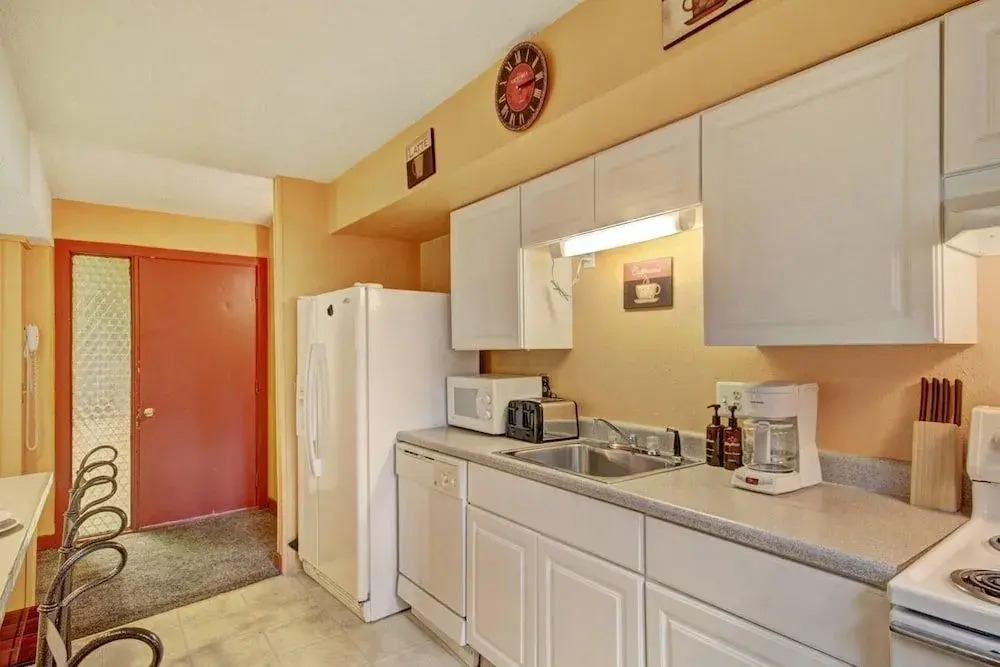 Gold Camp E85 2 Br condo by RedAwning