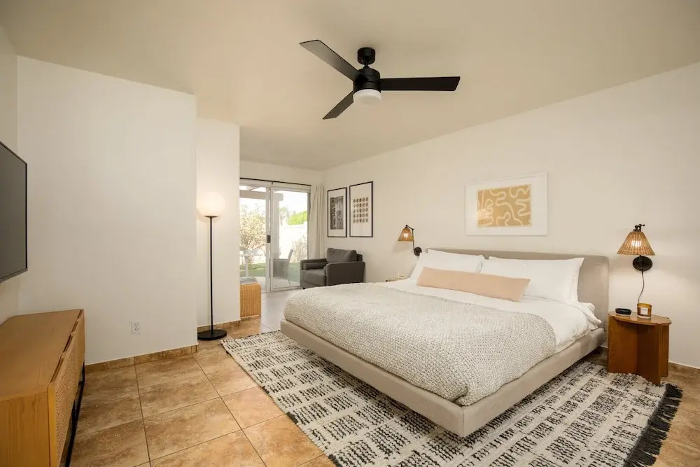 Petit Sahara by Avantstay Desert Escape w/ Pool, Outdoor Dining & Table Tennis!
