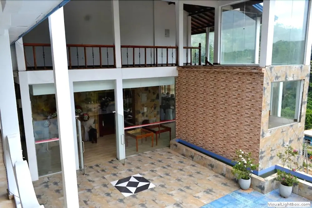 Thushara Hotel
