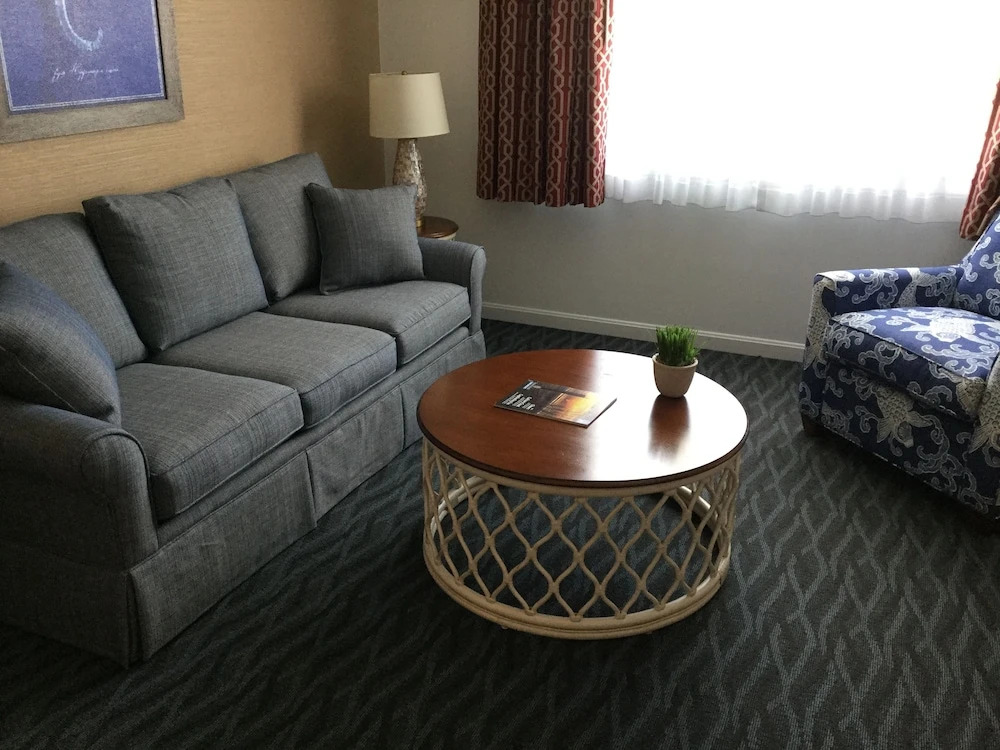 Avenue Inn & Spa