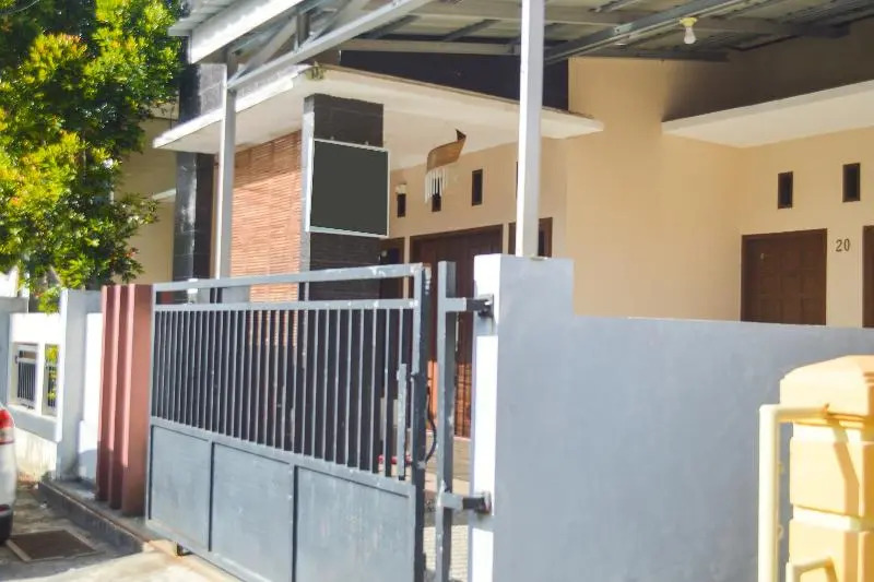 OYO 91491 Zalfa Guest House Syariah