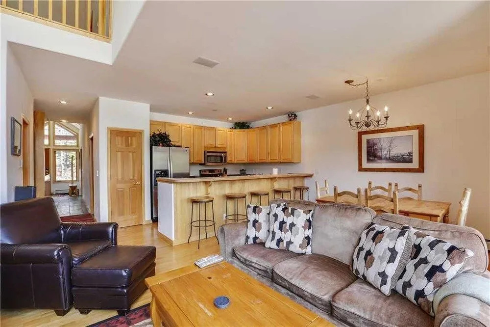 Pines 101 Ski in out 4 BR Town House