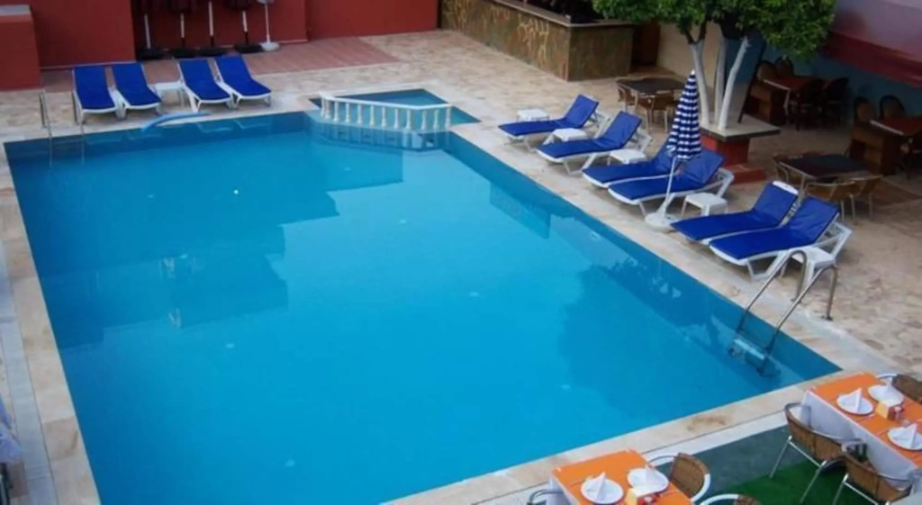 Le Moral Apart Hotel