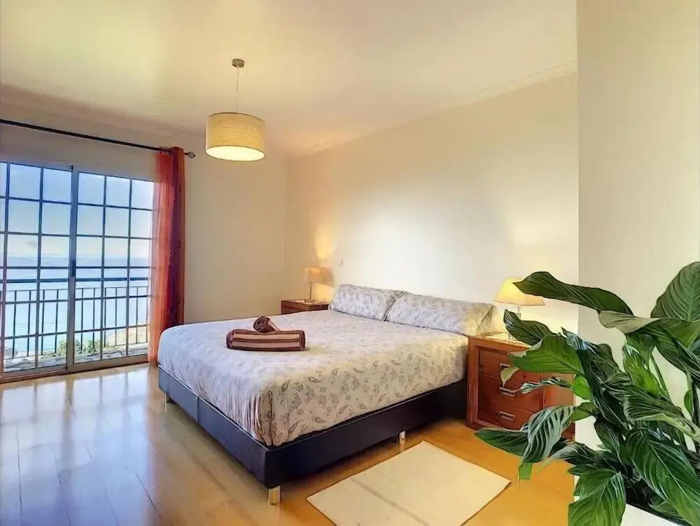 Casa Laranja by HR Madeira