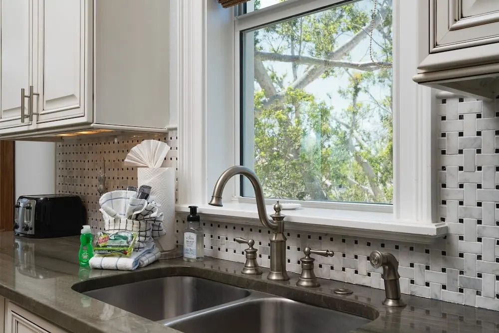 Beautiful Home with Private Pool on the North end of Fort Myers Beach! home