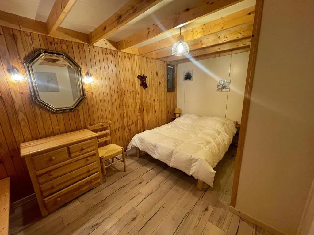 Grand chalet à Barcelonnette, jusquà 8 personnes - FR-1-165A-121