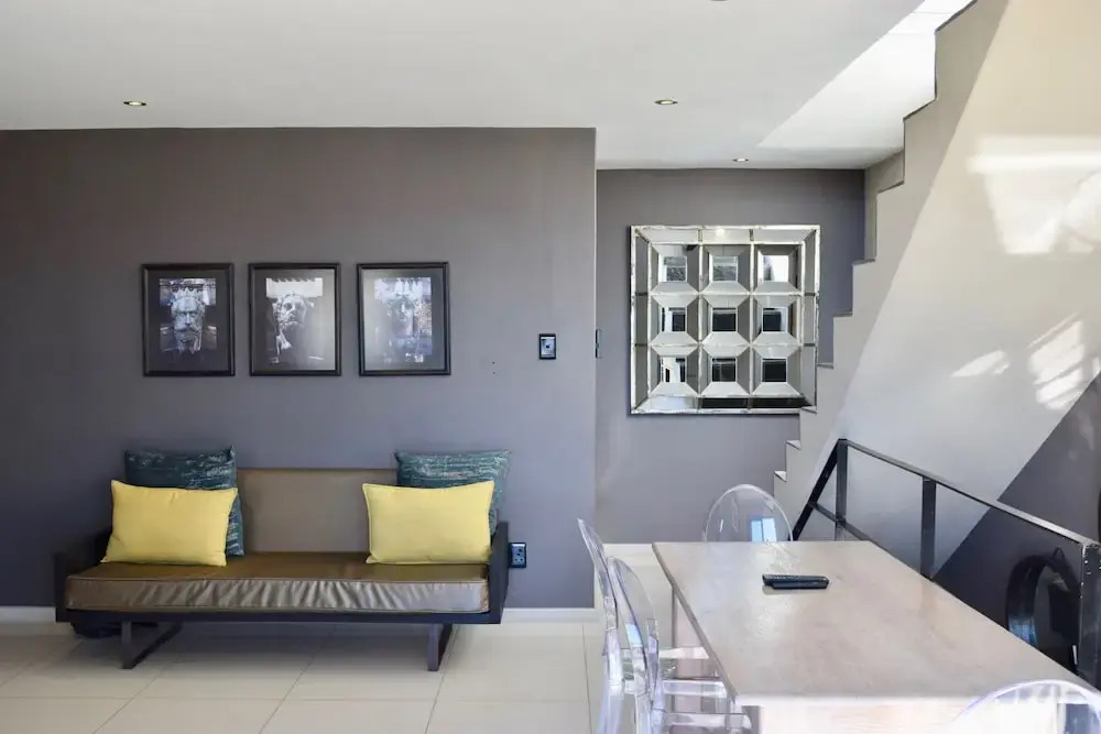 Afri Chić Apartment In Sea Point