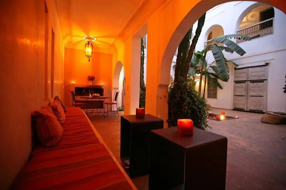 Riad O2