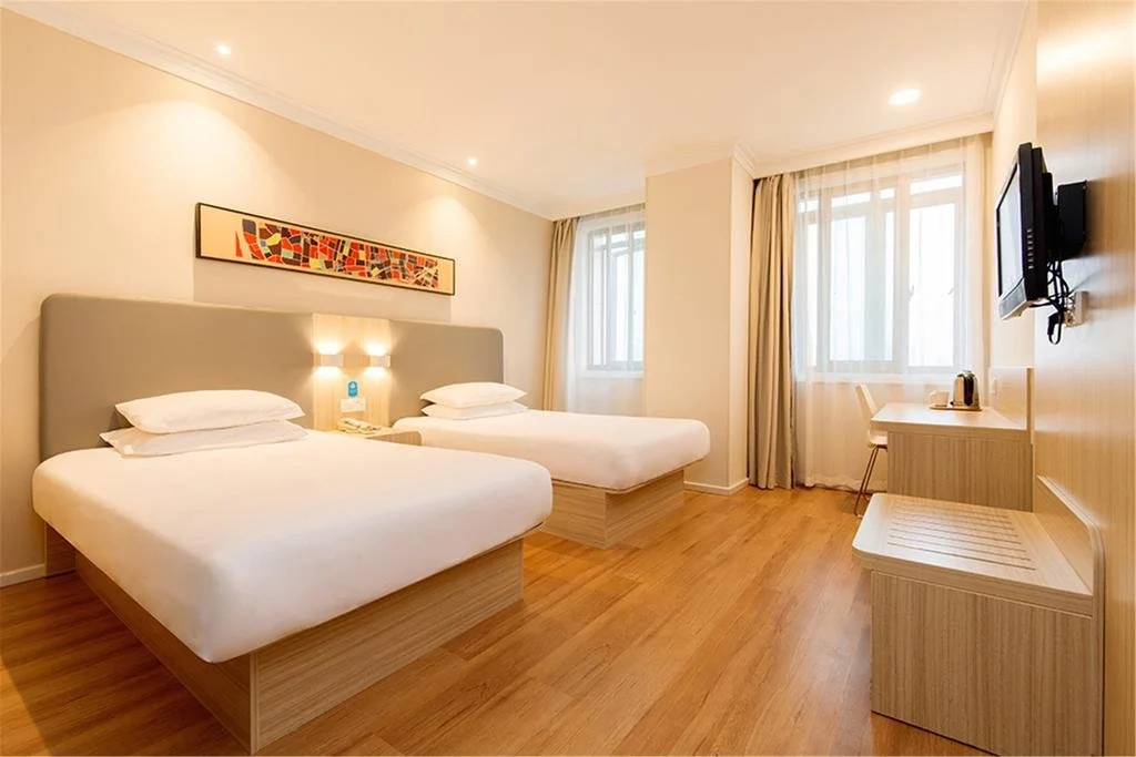 Elan Hotel Xinyang Railway Station