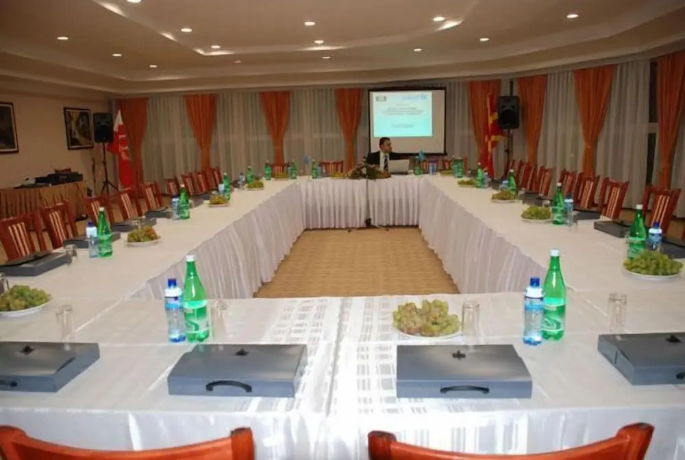 Hotel Feni