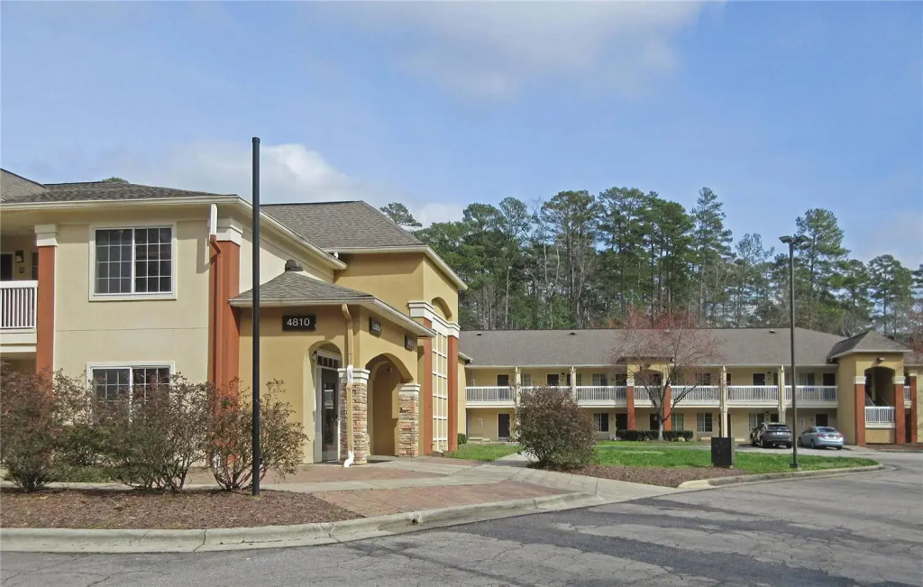Suburban Studios Raleigh - Crabtree Valley