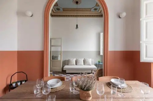 Iflat Sunny And Colorful Esquilino Apartment