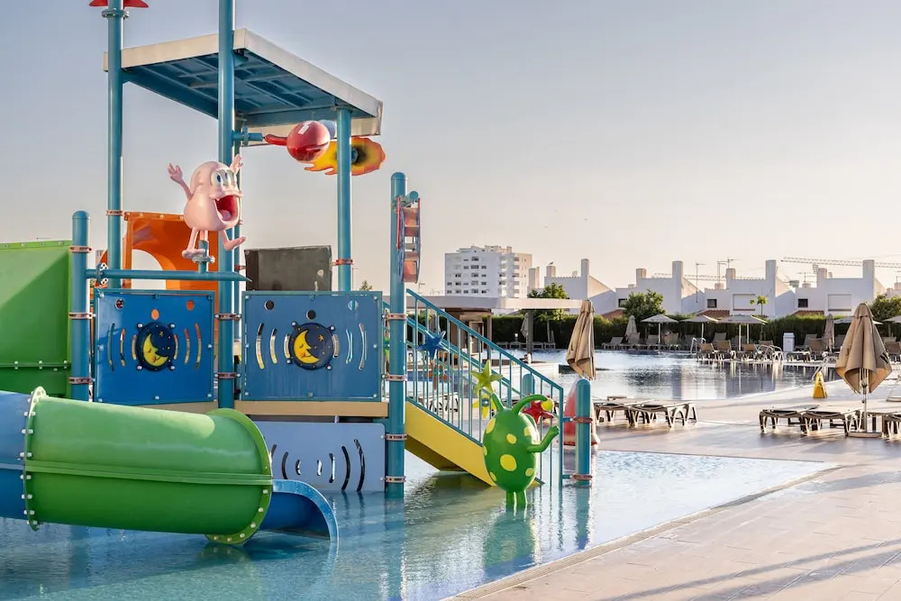 Apartamentos Montechoro Clube 99