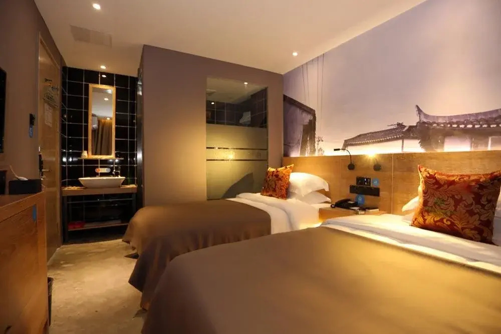 Yo Yo Pinke Hotel