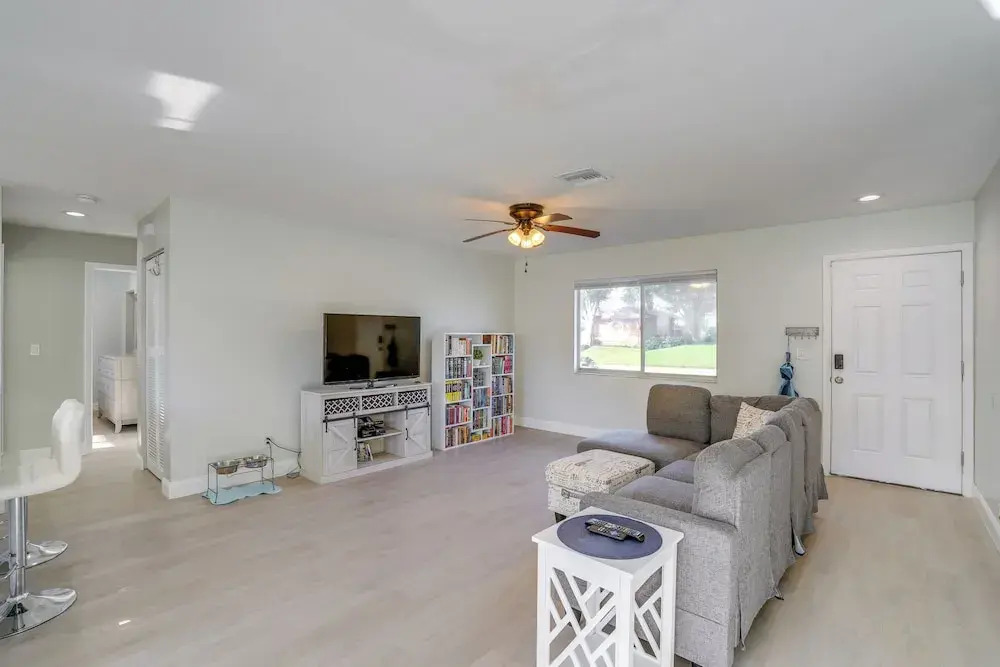Fort Myers Vacation Home w/ Patio ~ 14 Mi to Beach