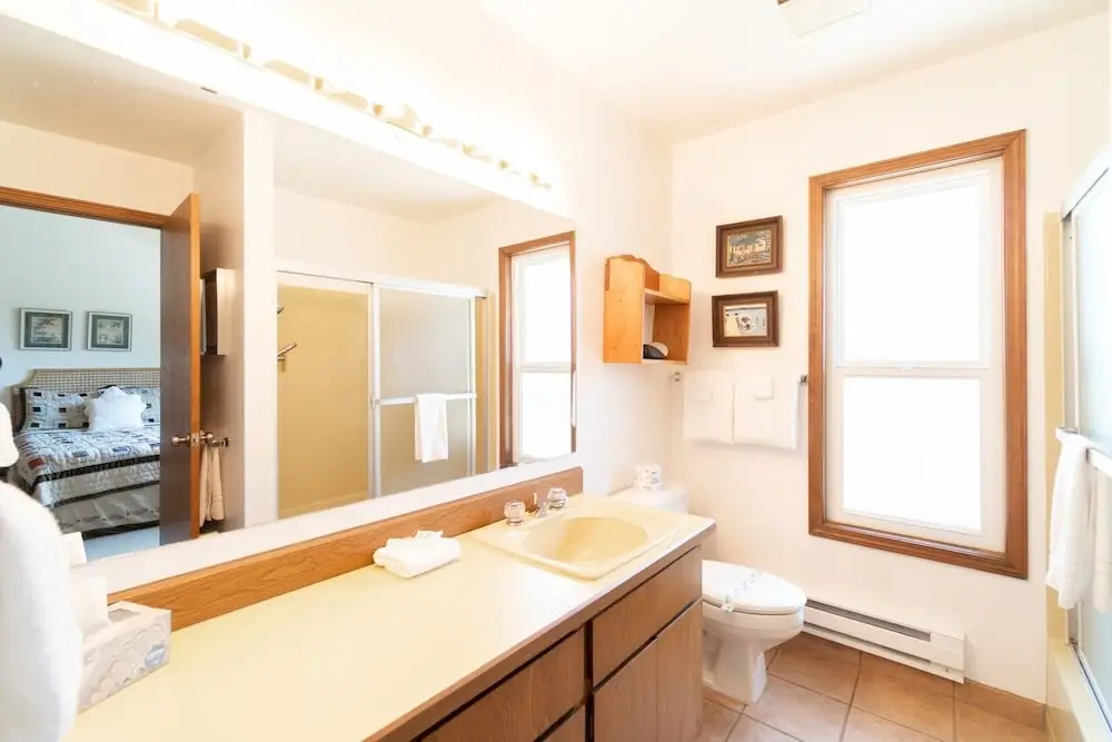 Neskowin Nest 4 Br home by RedAwning
