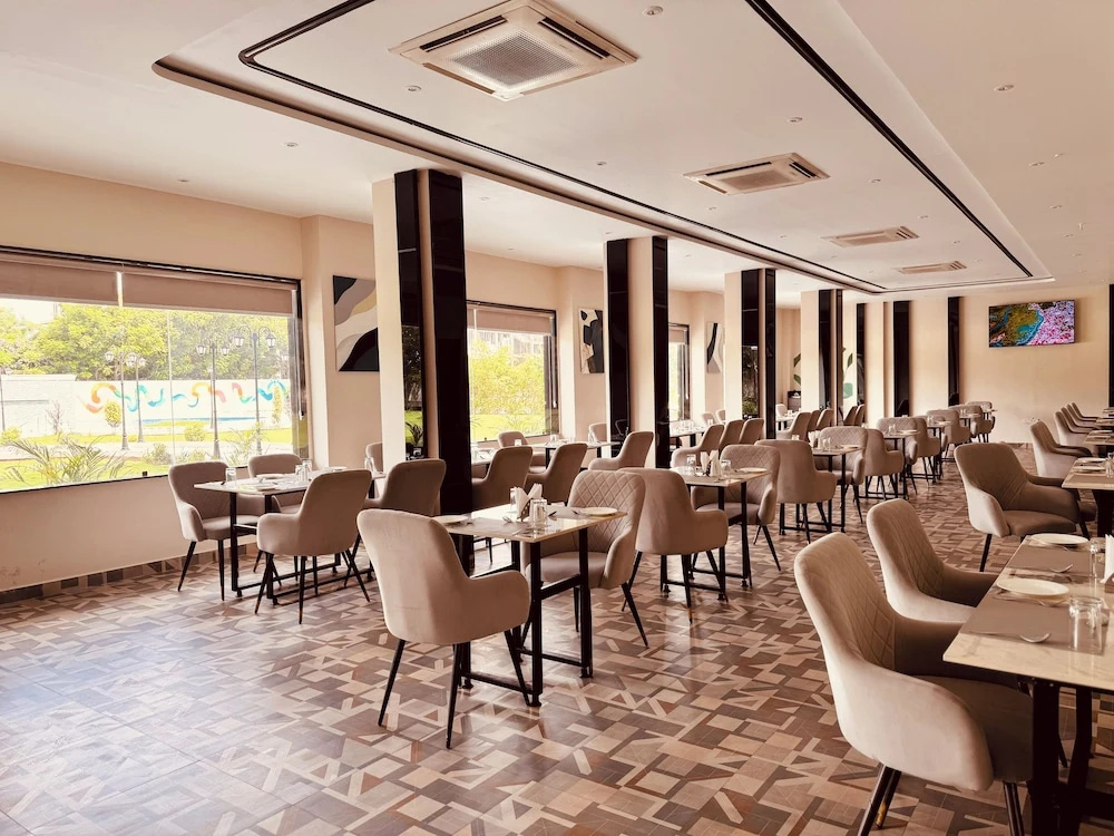 Hotel The City Crown-Bilaspur